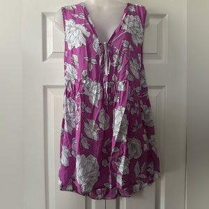 🌷 C&C California Sleeveless Floral Tunic Top NWOT